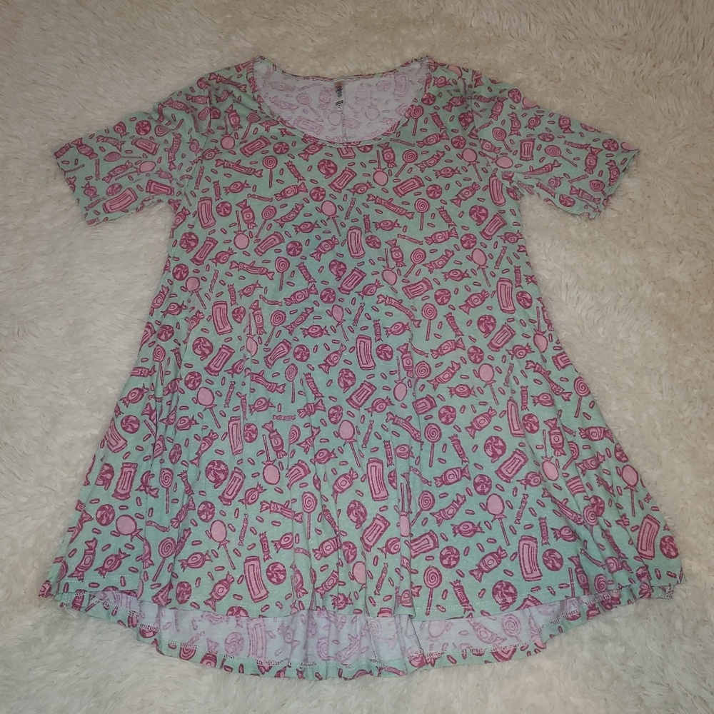 NWOT Lularoe Candy Print Perfect T Mint Pink Sz M